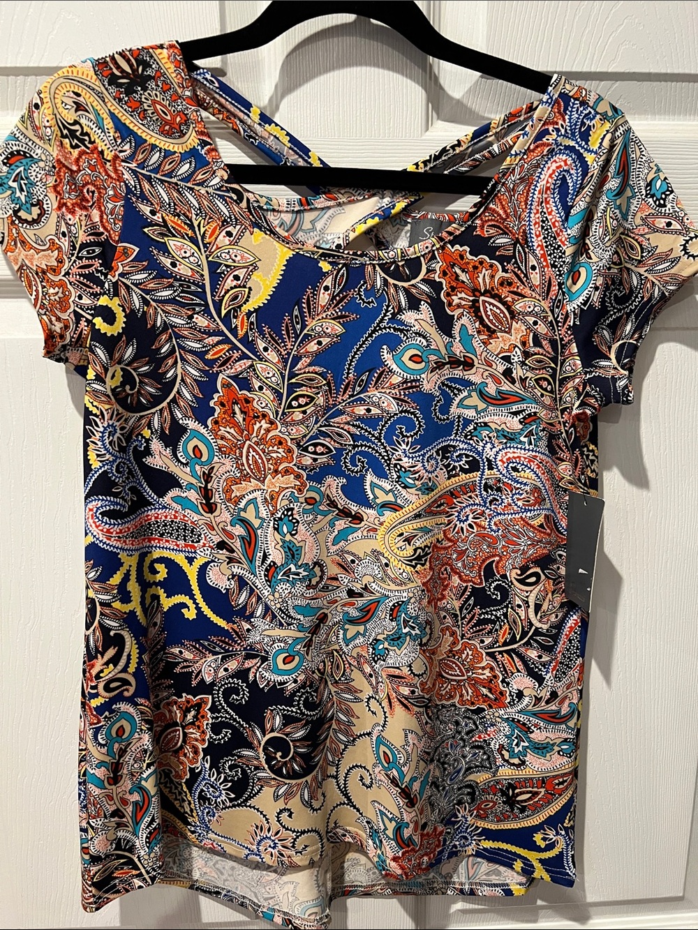 Women's Multicolor Paisley Short Sleeve Tee - Navy/Blue Accent